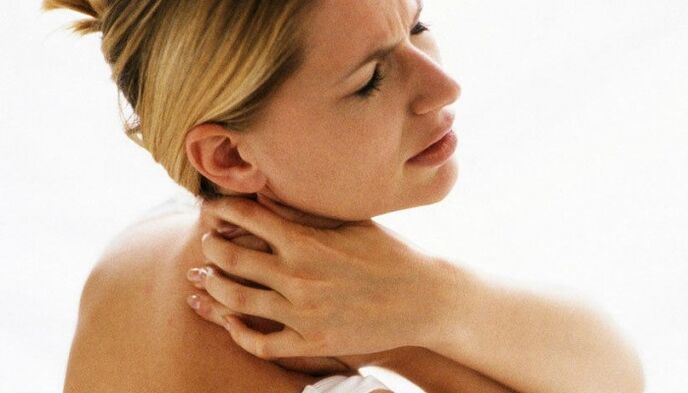 dor no pescoço devido à osteocondrose